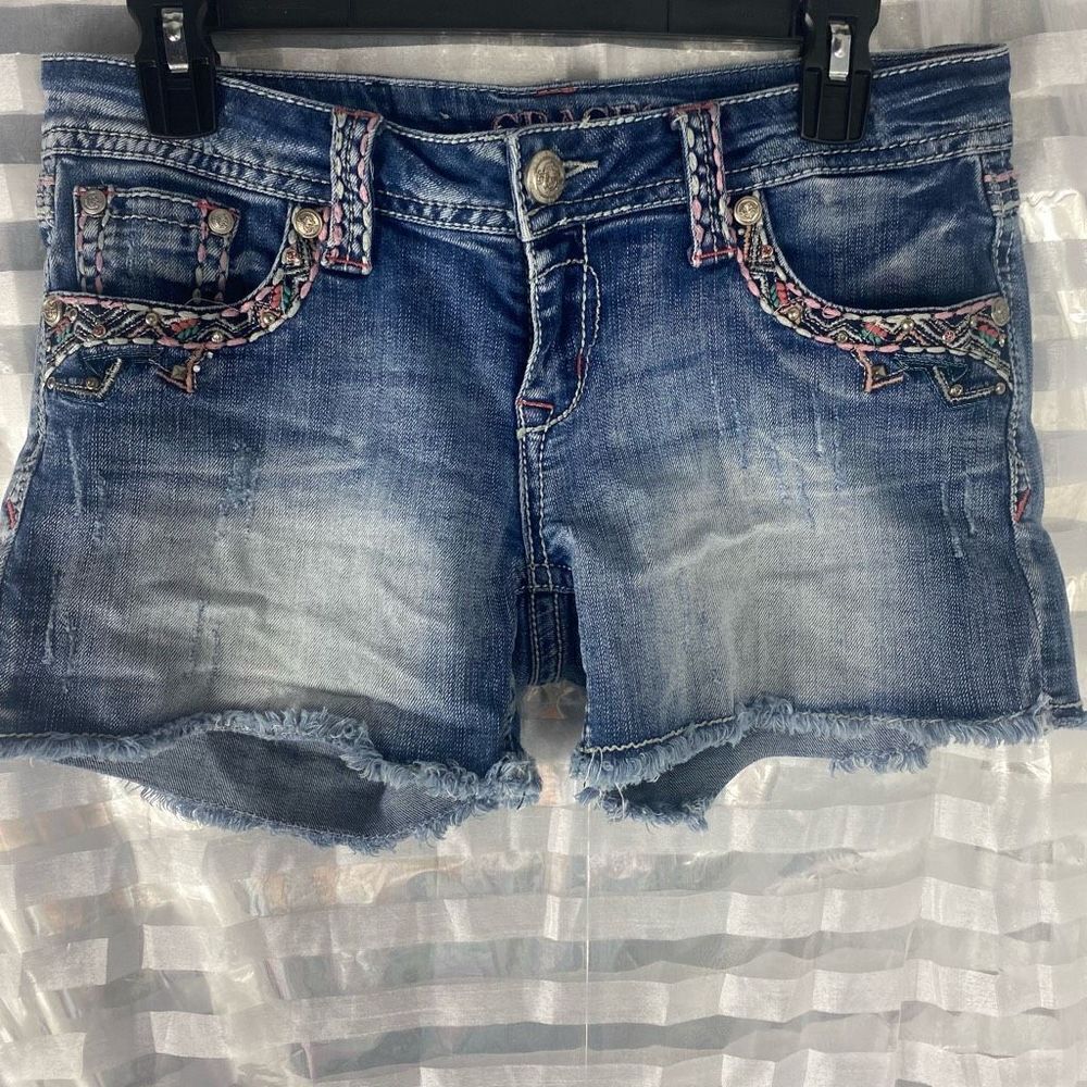 GRACE IN LA PASTEL AZTEC EMBROIDERED SHORTS